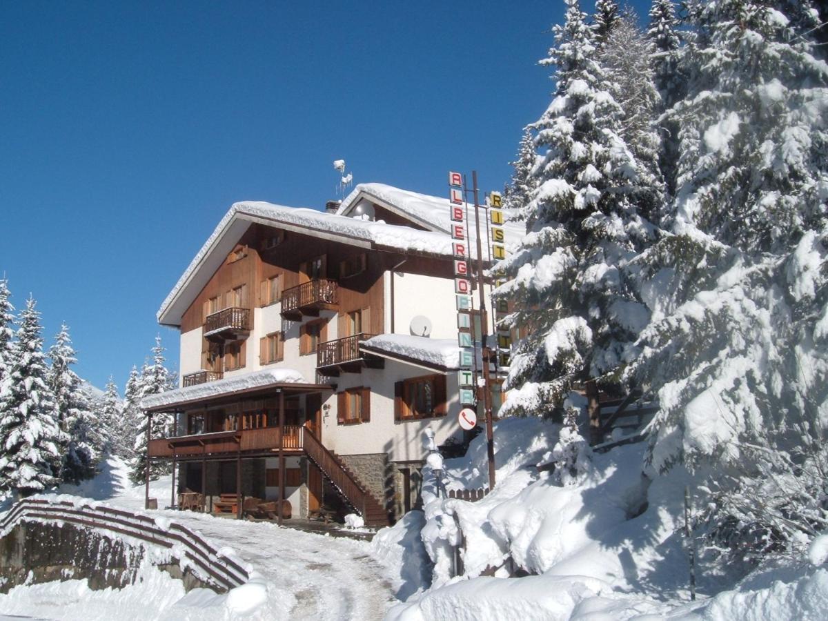 Albergo Pineta Gerola Alta エクステリア 写真